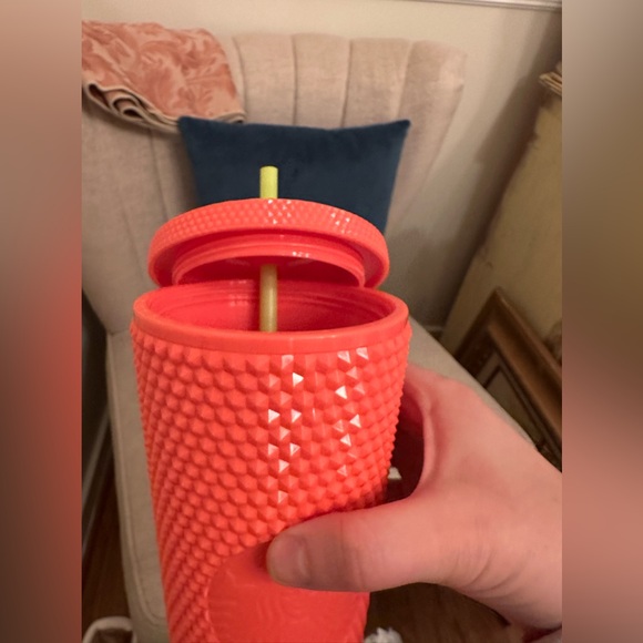 🧡New STARBUCKS Studded dragon fruit Venti Tumbler - Picture 5 of 5